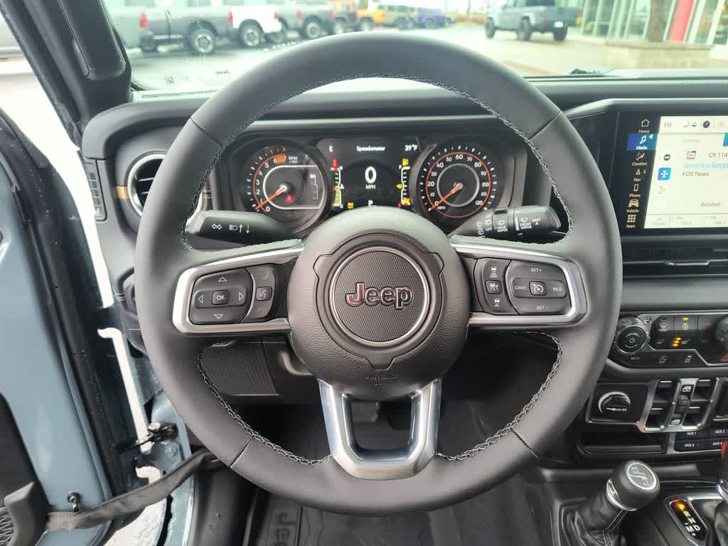 Thumbnail: 2026 Jeep Wrangler - 14