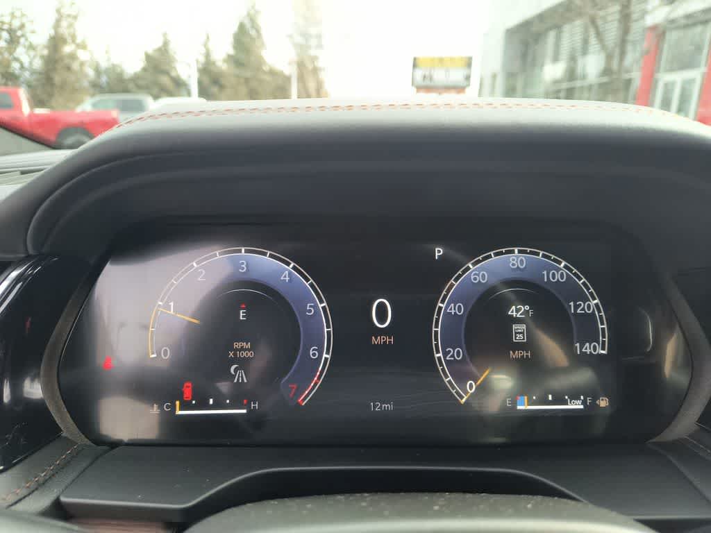 Thumbnail: 2025 Jeep Grand Cherokee - 15