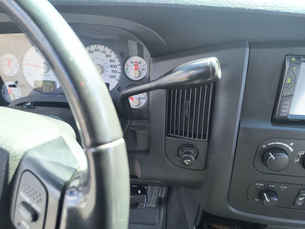 Thumbnail: 2005 Dodge Ram 3500 - 19