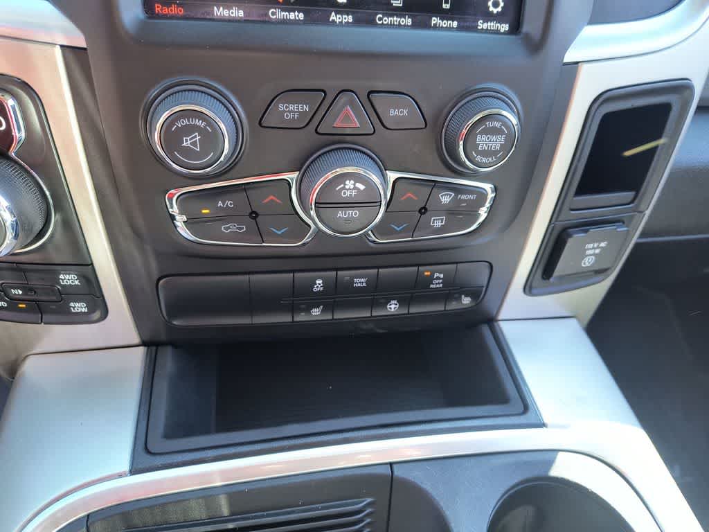 Thumbnail: 2019 RAM 1500 Classic - 18