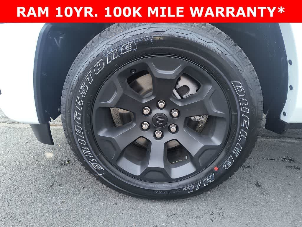 Thumbnail: 2026 RAM 1500 - 10