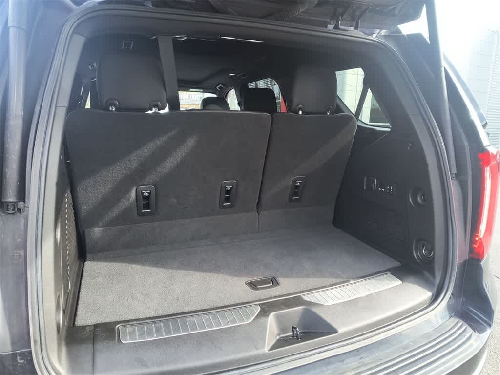 Thumbnail: 2023 GMC Yukon - 25