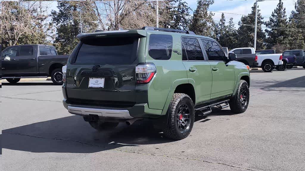 Thumbnail: 2022 Toyota 4Runner - 8