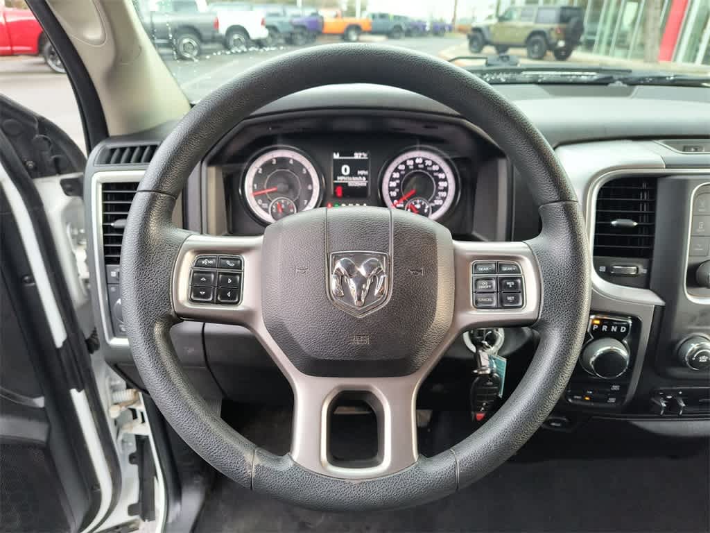 Thumbnail: 2023 RAM 1500 Classic - 14