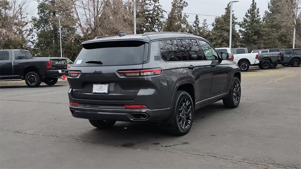 Thumbnail: 2025 Jeep Grand Cherokee L - 8