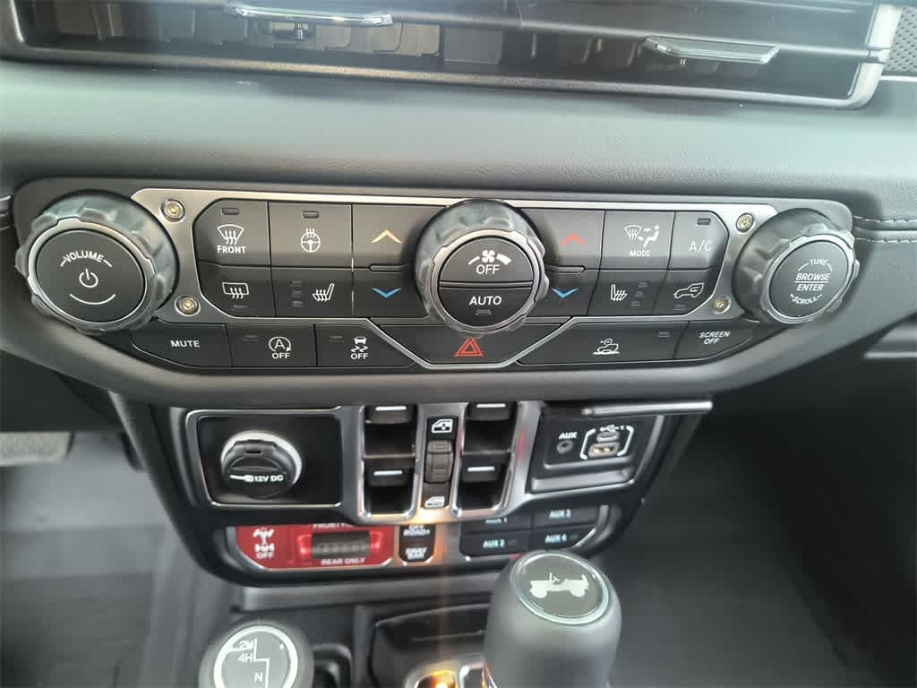 Thumbnail: 2026 Jeep Wrangler - 19