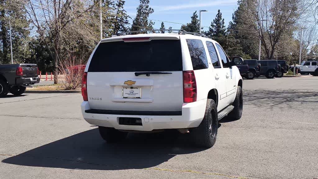 Thumbnail: 2013 Chevrolet Tahoe - 8