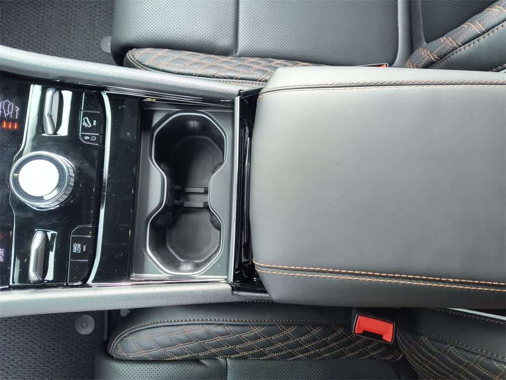 Thumbnail: 2025 Jeep Grand Cherokee - 21