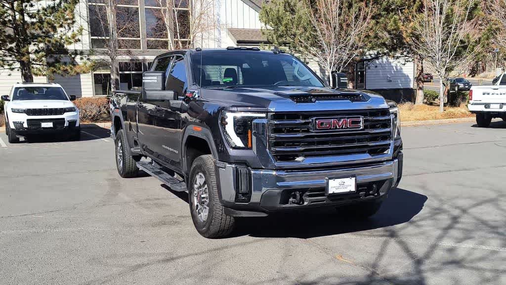 Thumbnail: 2025 GMC Sierra 3500 - 3