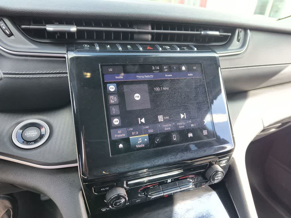 Thumbnail: 2023 Jeep Grand Cherokee - 16