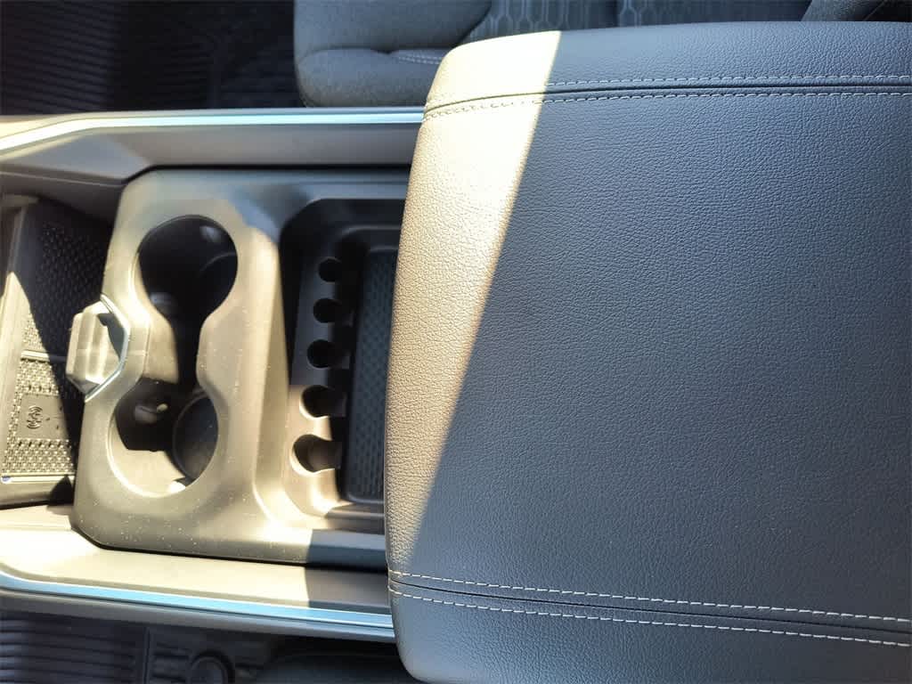 Thumbnail: 2026 RAM 1500 - 21