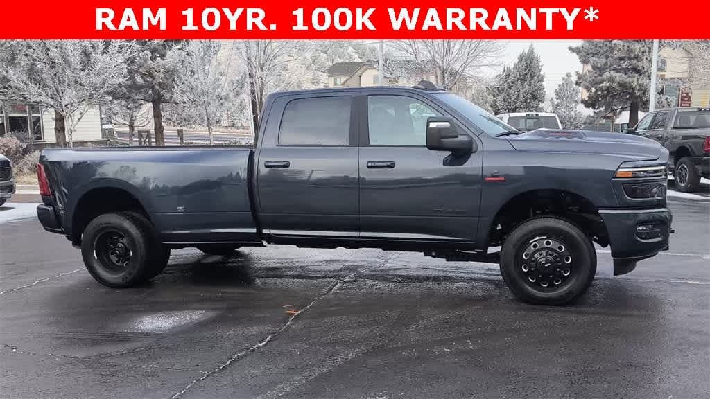New 2026 Ram 3500 LARAMIE CREW CAB 4X4 8' BOX Pickup