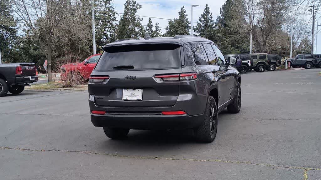 Thumbnail: 2024 Jeep Grand Cherokee L - 8