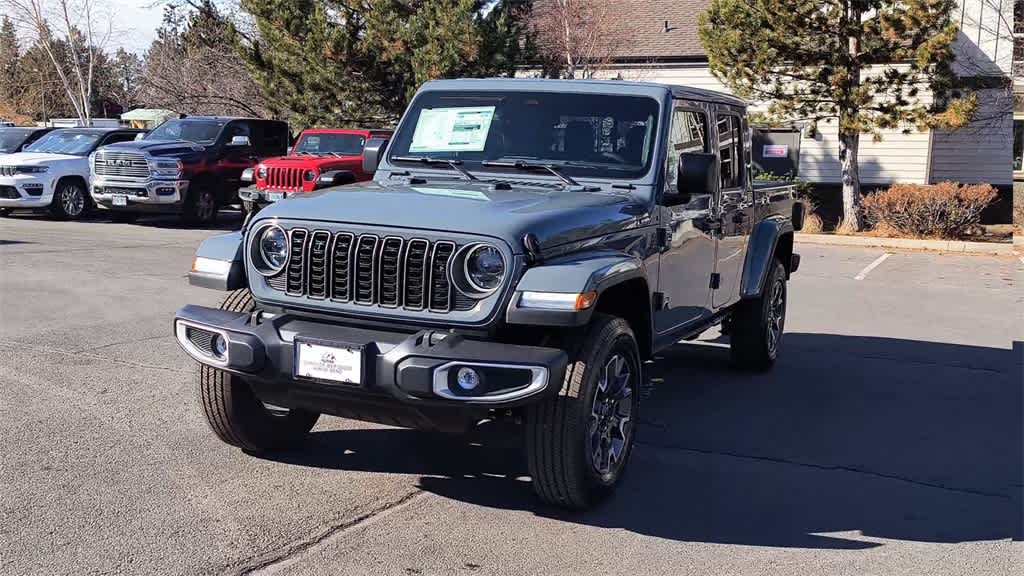 Thumbnail: 2026 Jeep Gladiator - 4