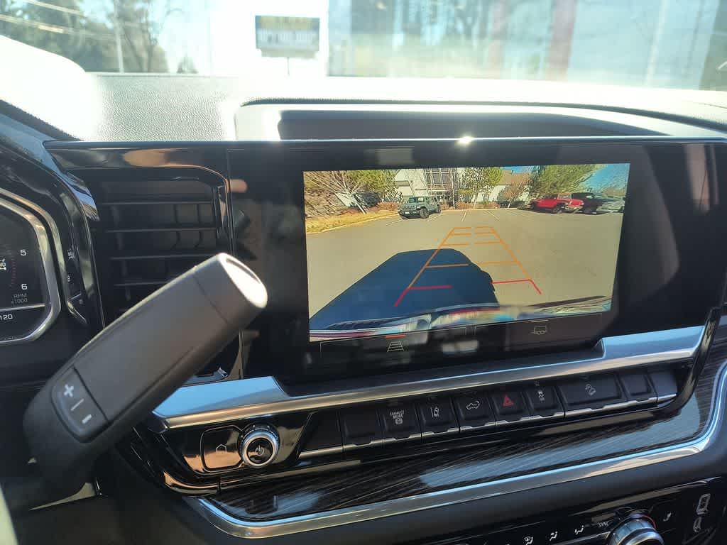 Thumbnail: 2024 GMC Sierra 2500 - 17