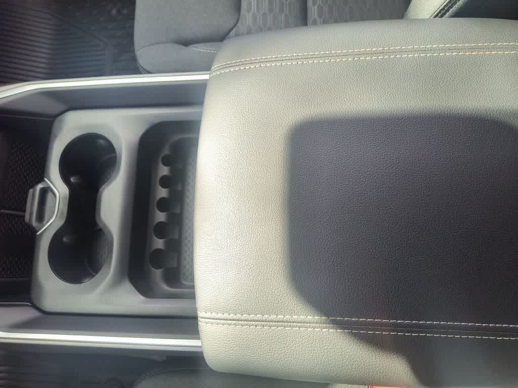 Thumbnail: 2026 RAM 1500 - 21