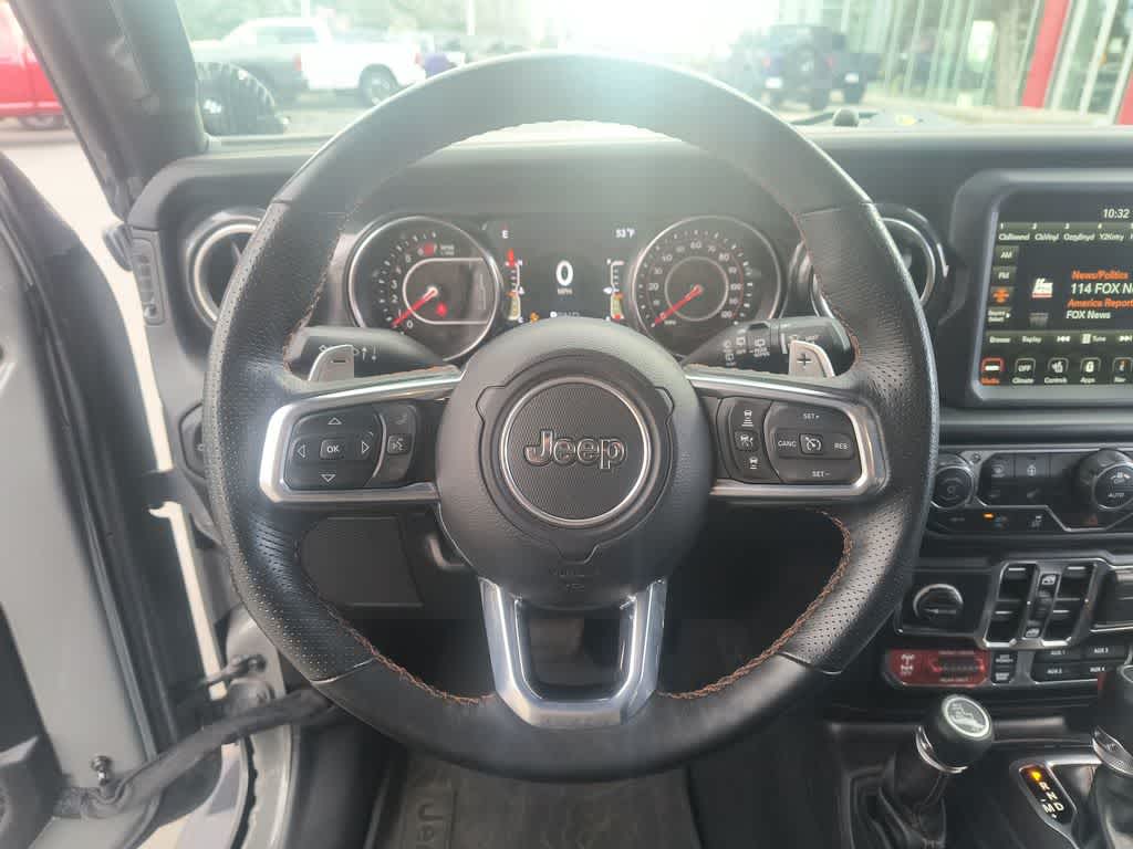 Thumbnail: 2022 Jeep Wrangler - 14