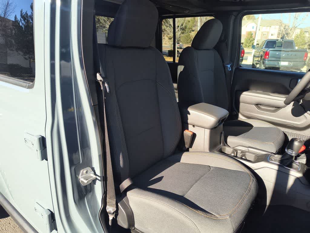 Thumbnail: 2026 Jeep Gladiator - 23