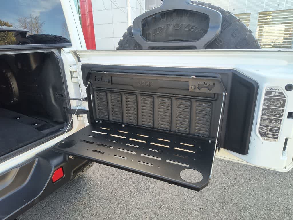 Thumbnail: 2020 Jeep Wrangler - 26