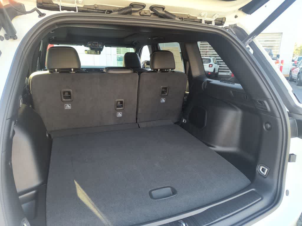 Thumbnail: 2026 Jeep Grand Cherokee - 24