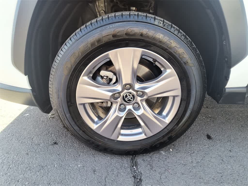 Thumbnail: 2024 Toyota RAV4 - 10