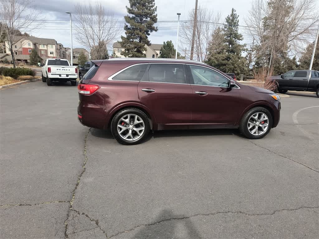 Thumbnail: 2017 Kia Sorento - 7