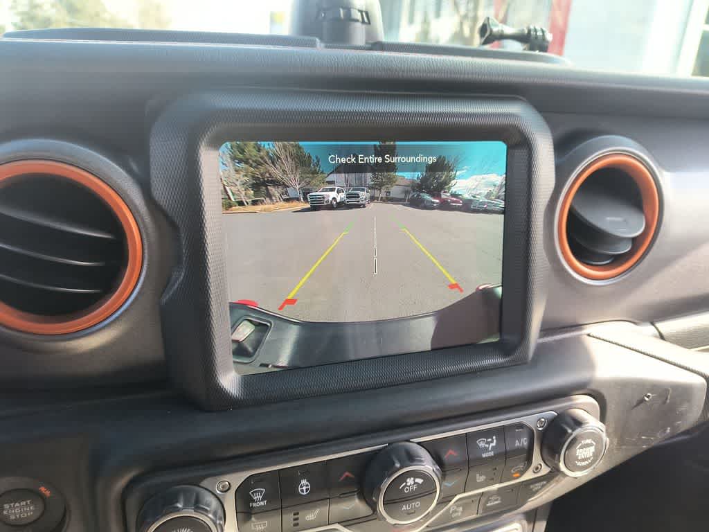 Thumbnail: 2023 Jeep Gladiator - 17