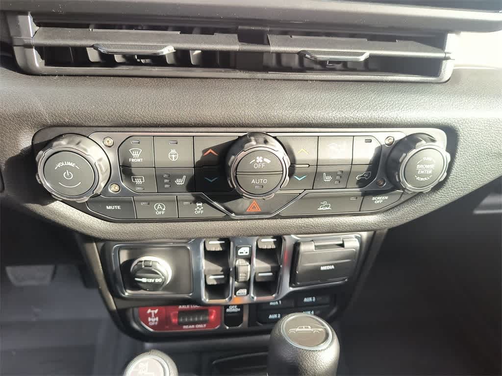 Thumbnail: 2026 Jeep Gladiator - 18