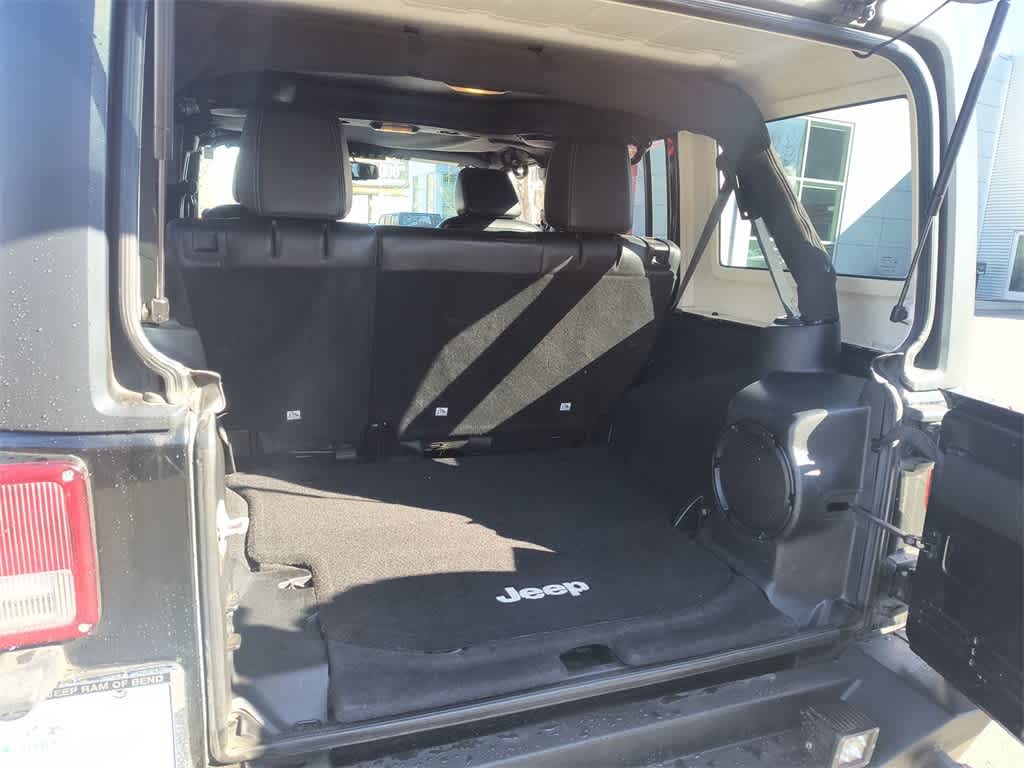 Thumbnail: 2014 Jeep Wrangler - 24