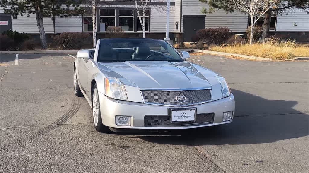 Thumbnail: 2006 Cadillac XLR - 3