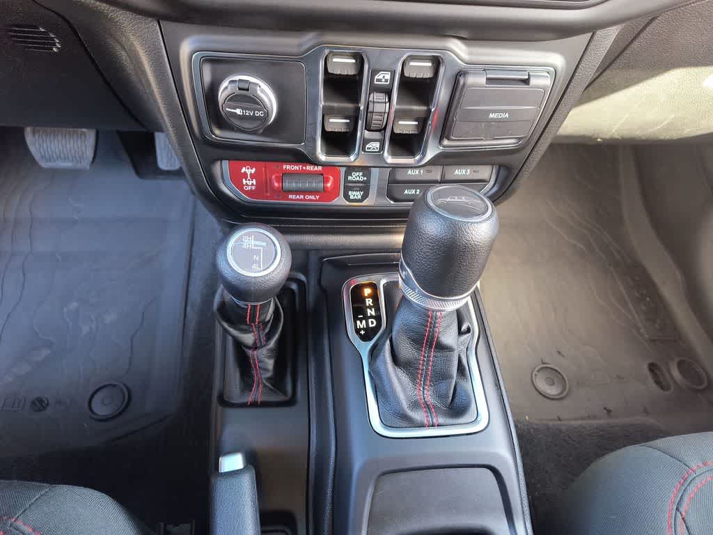 Thumbnail: 2023 Jeep Gladiator - 20