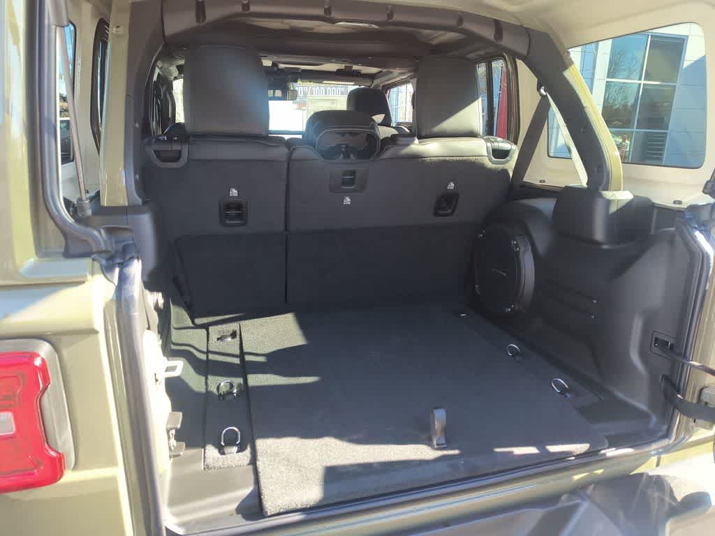 Thumbnail: 2026 Jeep Wrangler - 23