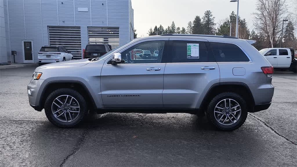 Thumbnail: 2020 Jeep Grand Cherokee - 5