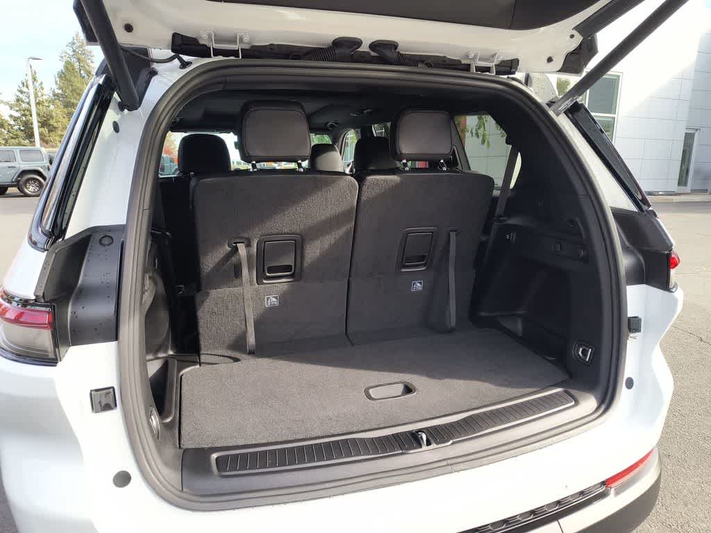 Thumbnail: 2025 Jeep Grand Cherokee L - 25