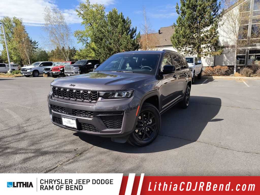 Thumbnail: 2026 Jeep Grand Cherokee L - 1