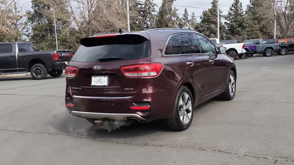 Thumbnail: 2017 Kia Sorento - 8