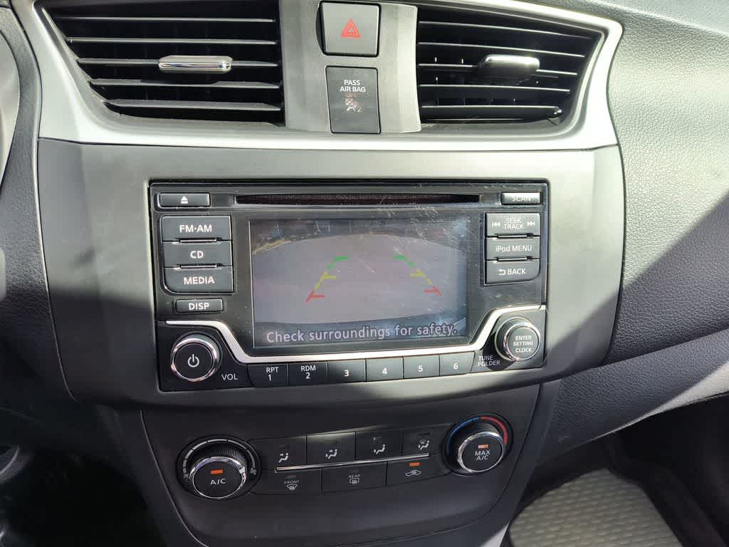 Thumbnail: 2018 Nissan Sentra - 17