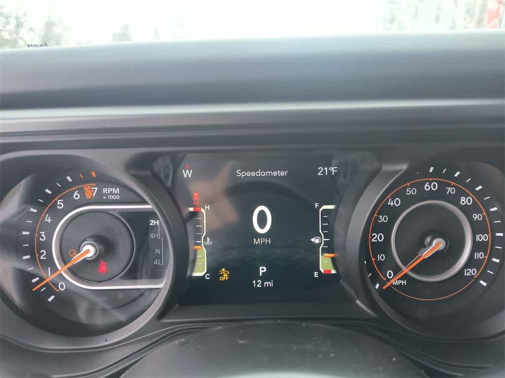 Thumbnail: 2026 Jeep Gladiator - 15