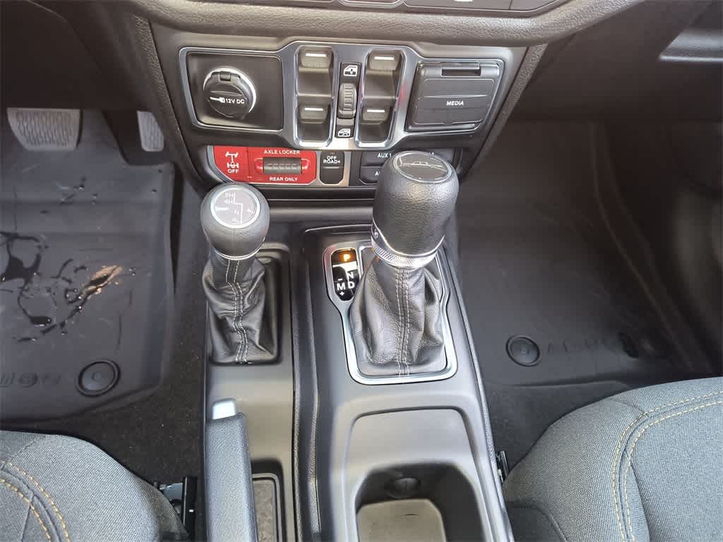 Thumbnail: 2026 Jeep Gladiator - 19