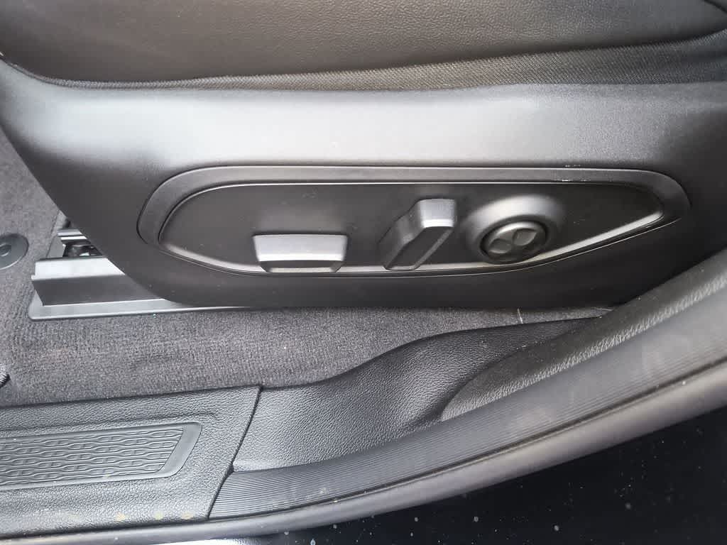 Thumbnail: 2025 Jeep Grand Cherokee - 12