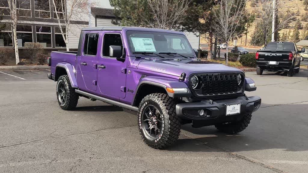 Thumbnail: 2026 Jeep Gladiator - 3