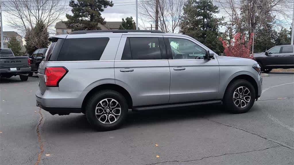 Thumbnail: 2024 Ford Expedition - 9