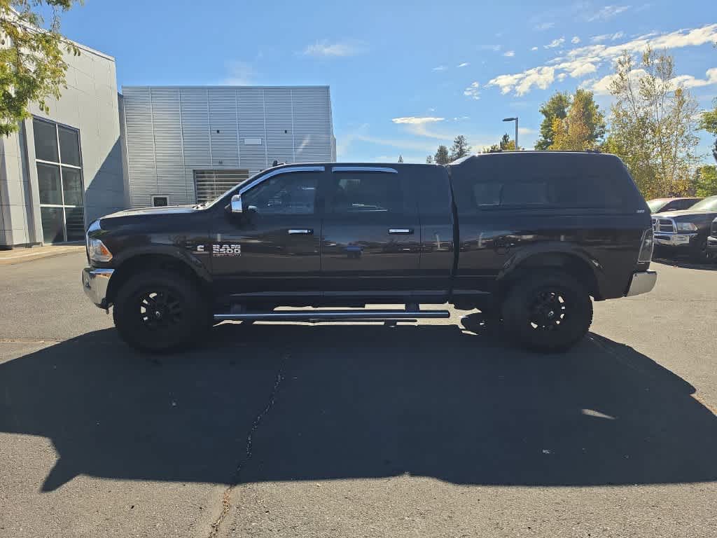 3C6UR5NL0GG199832