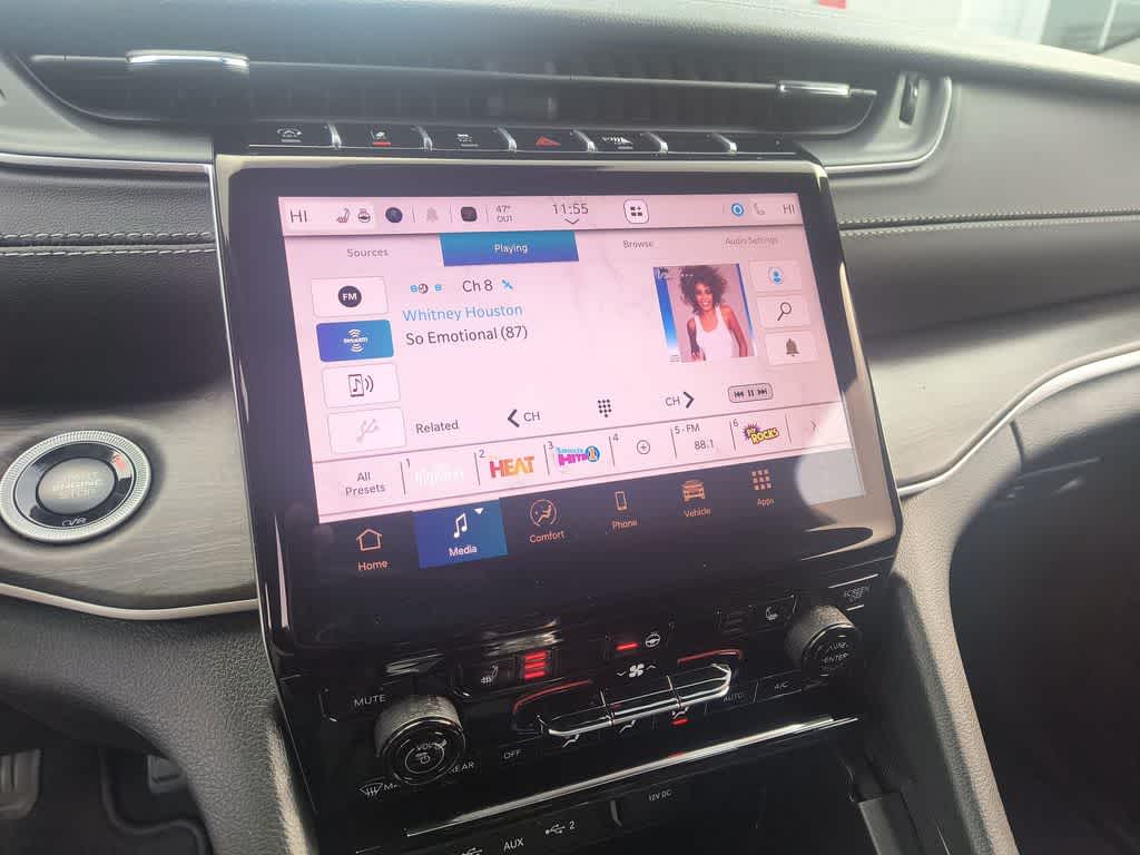 Thumbnail: 2025 Jeep Grand Cherokee L - 16