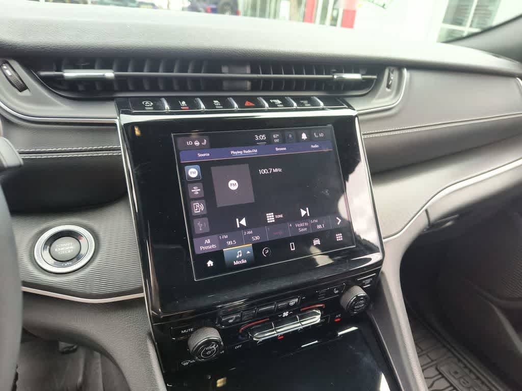 Thumbnail: 2024 Jeep Grand Cherokee L - 16