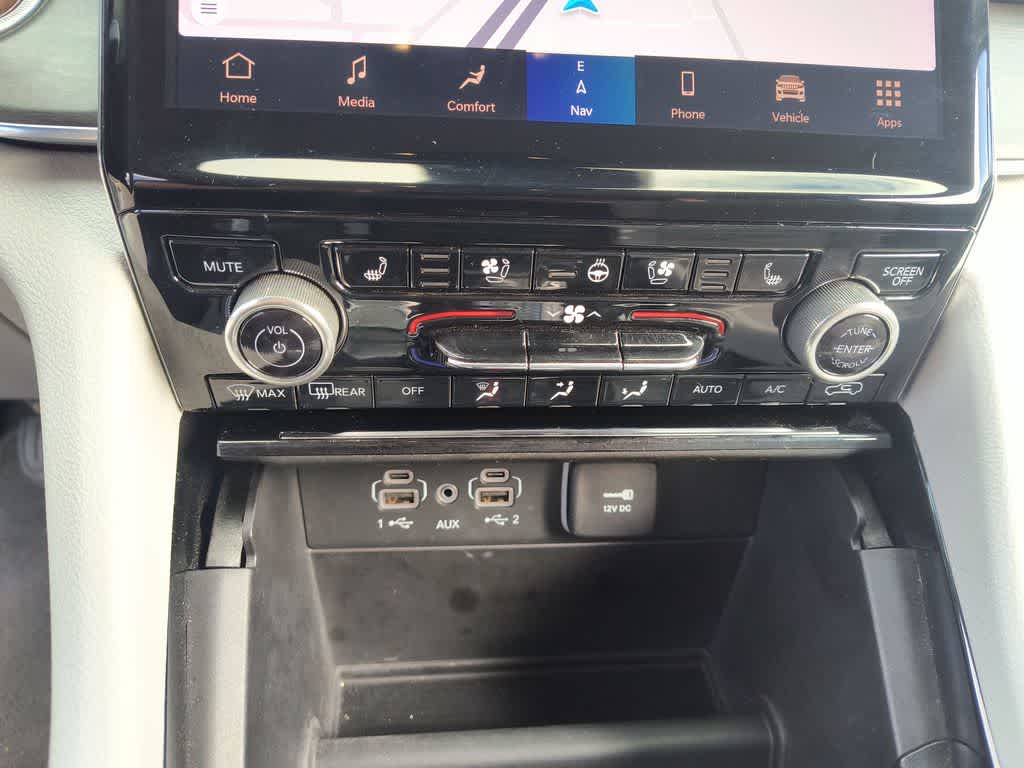 Thumbnail: 2023 Jeep Grand Cherokee - 19