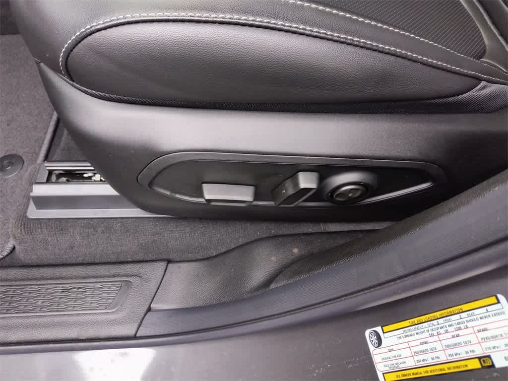 Thumbnail: 2025 Jeep Grand Cherokee - 12