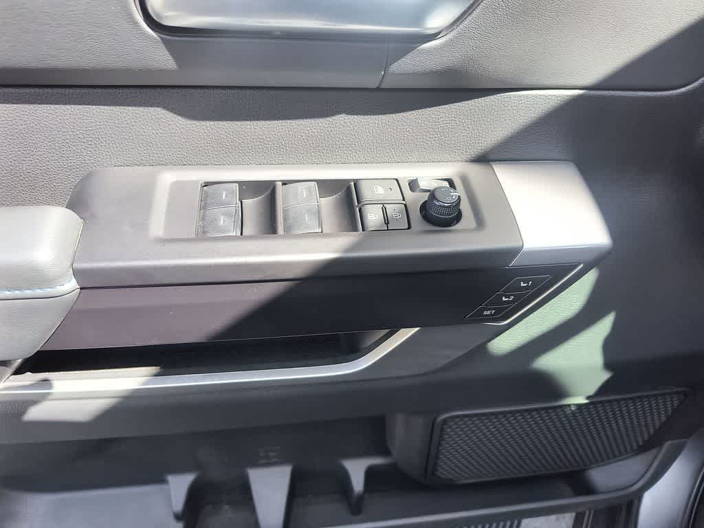 Thumbnail: 2024 Toyota Tundra - 13