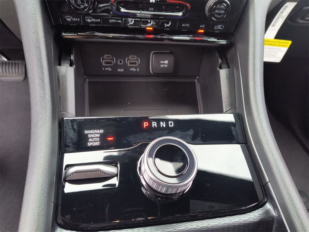 Thumbnail: 2025 Jeep Grand Cherokee - 20