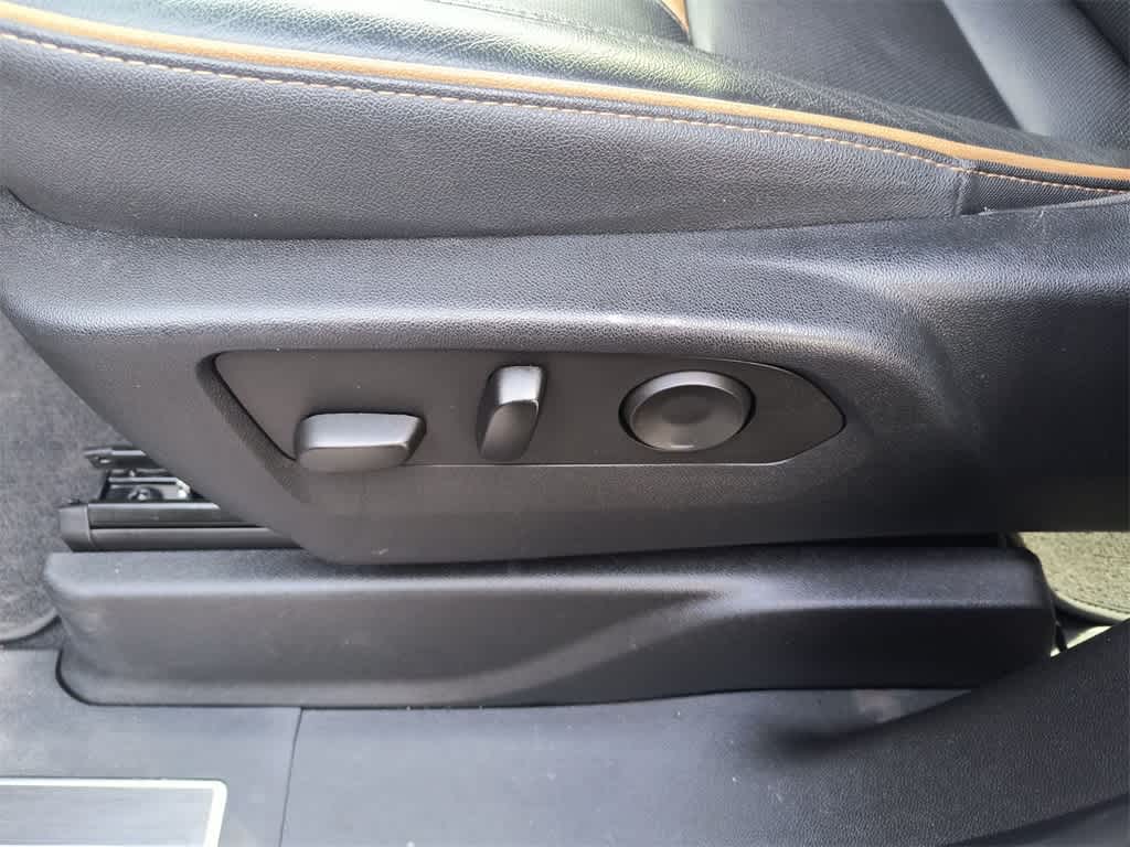 Thumbnail: 2023 GMC Yukon - 12